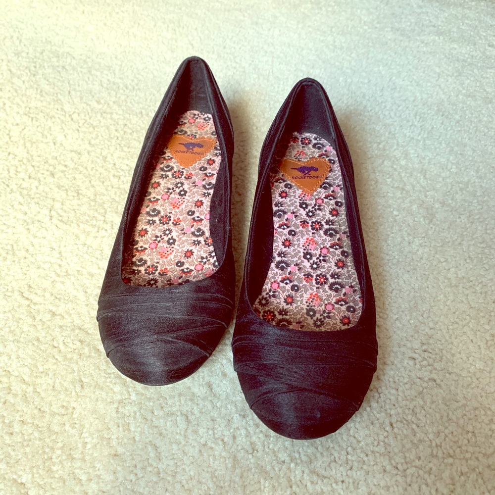 EUC rocket dog wedges